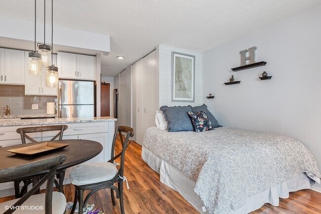 Foto del edificio - 480 N McClurg Ct