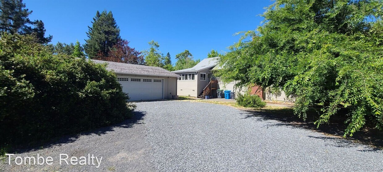 Primary Photo - 3 br, 1.5 bath House - 8031 Mill Station Rd