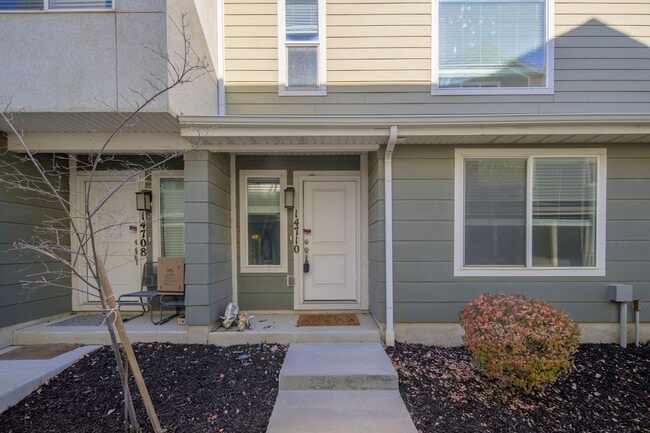 Foto del edificio - Beautiful Townhome in Bluffdale