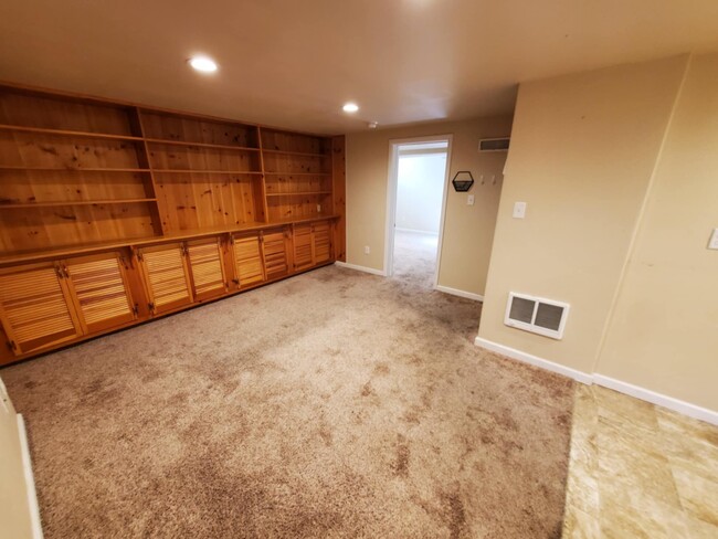 Living room - 1705 N 19th St