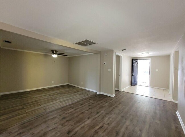 Foto del edificio - 1504 E 99th Ave