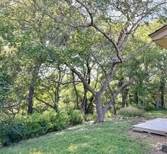 Building Photo - 117 Redbud Ct