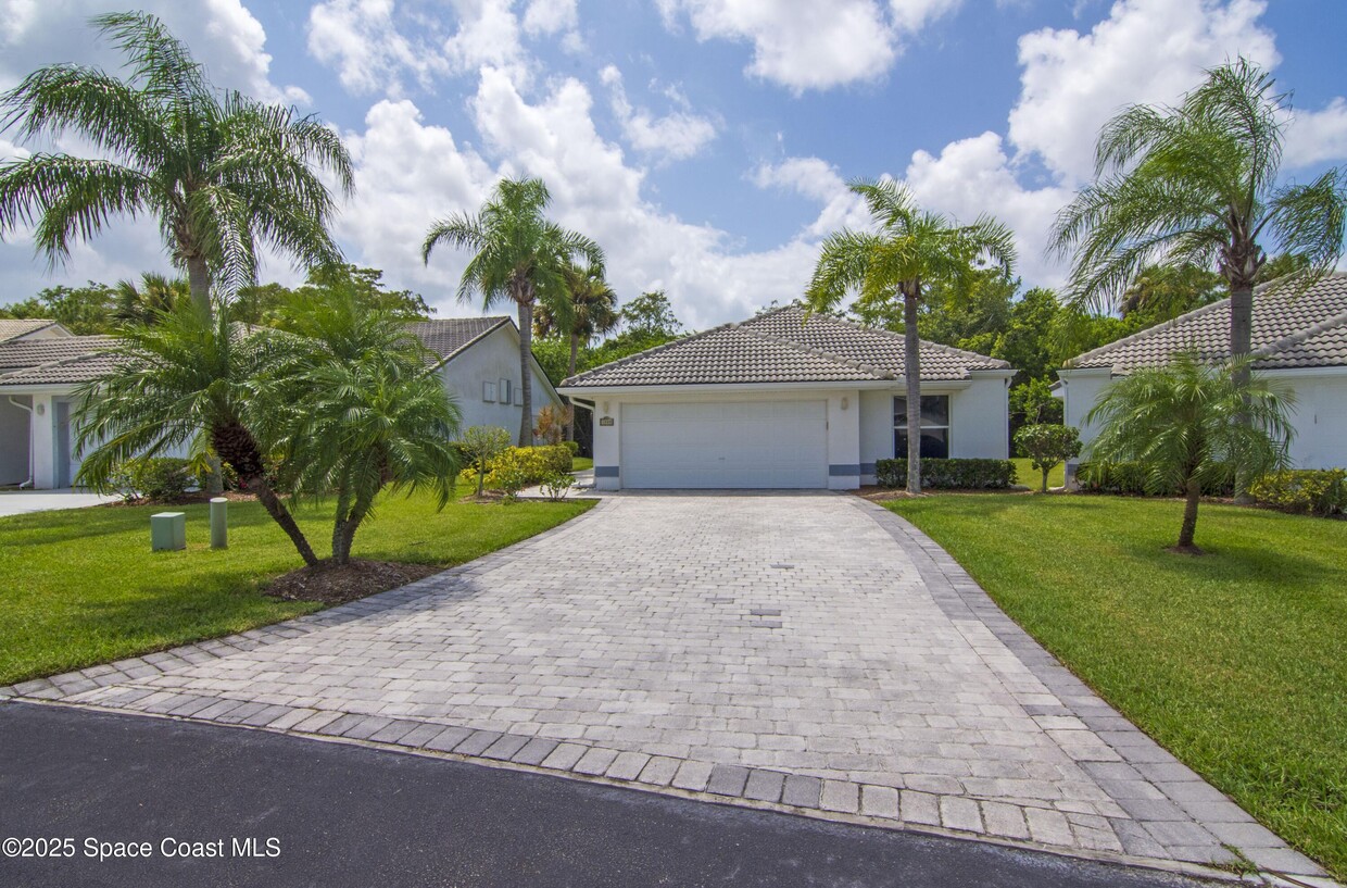Primary Photo - 1705 Aynsley Way