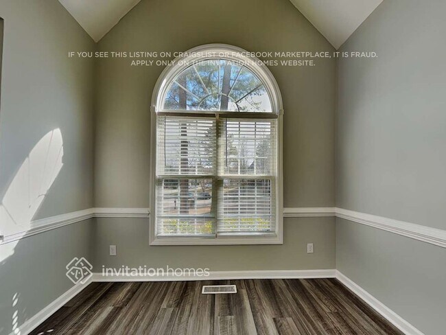 Foto del edificio - 4901 Abbotts Pointe Ct