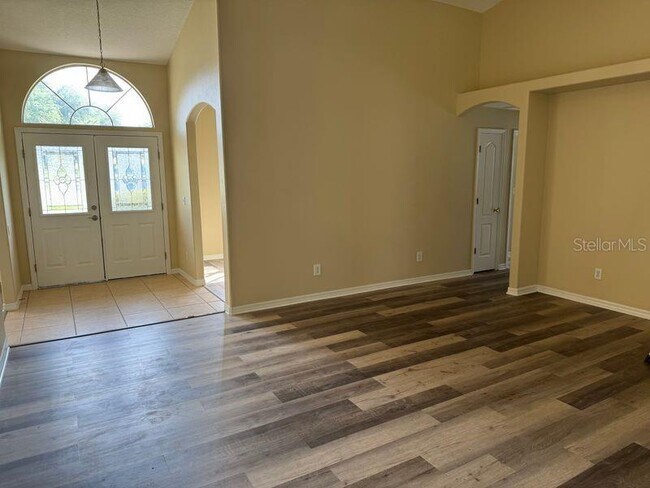 Foto del edificio - 839 Princeton Dr