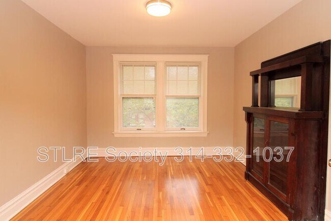 Foto del edificio - 2608 Louisiana Ave