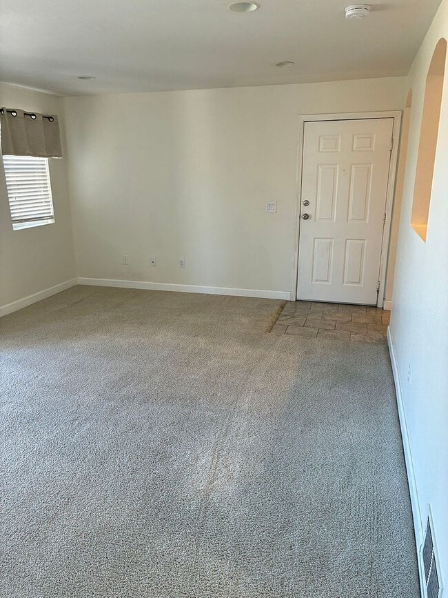 Foto del edificio - SilverCreek Distinctive Attached 1 BR Home