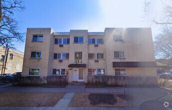 Building Photo - 1647 W Rascher Ave