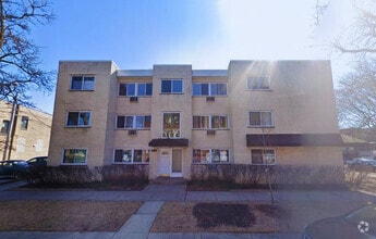 Building Photo - 1647 W Rascher Ave