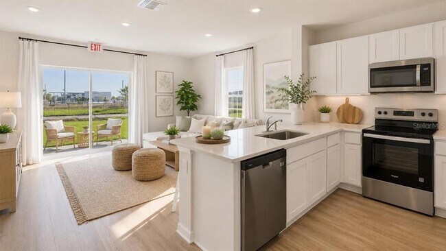 Building Photo - 10723 Tiger Lily Dr