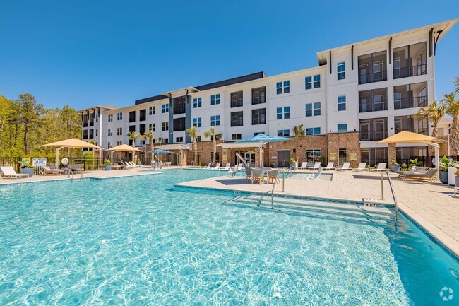 Waters at Magnolia Bay - Apartments in Summerville, SC | Apartments.com