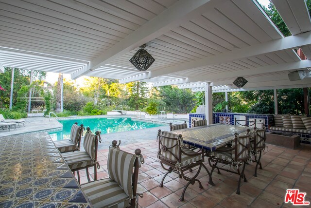 Foto del edificio - 2321 Chislehurst Dr