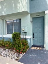 Building Photo - 1956 Alamanda Way