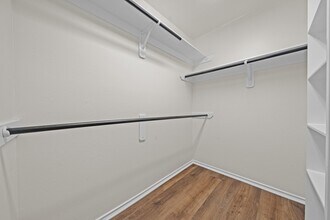 Building Photo - 16118 Market Garden Ln