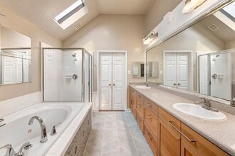 Building Photo - 7019 Lawler Ridge