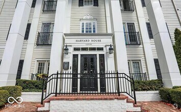 Building Photo - 12938 University Crescent