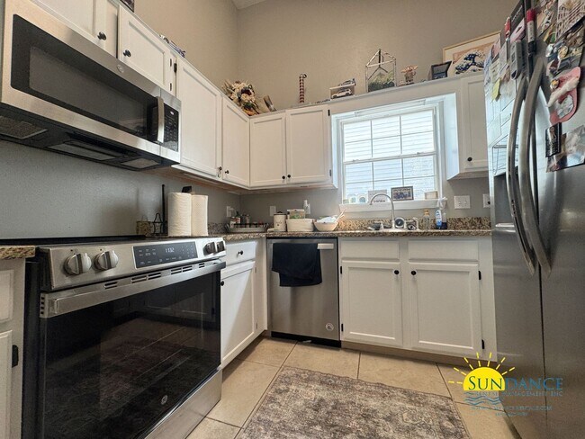 Foto del edificio - Beautiful 3 Bedroom Home in Fort Walton Beach!