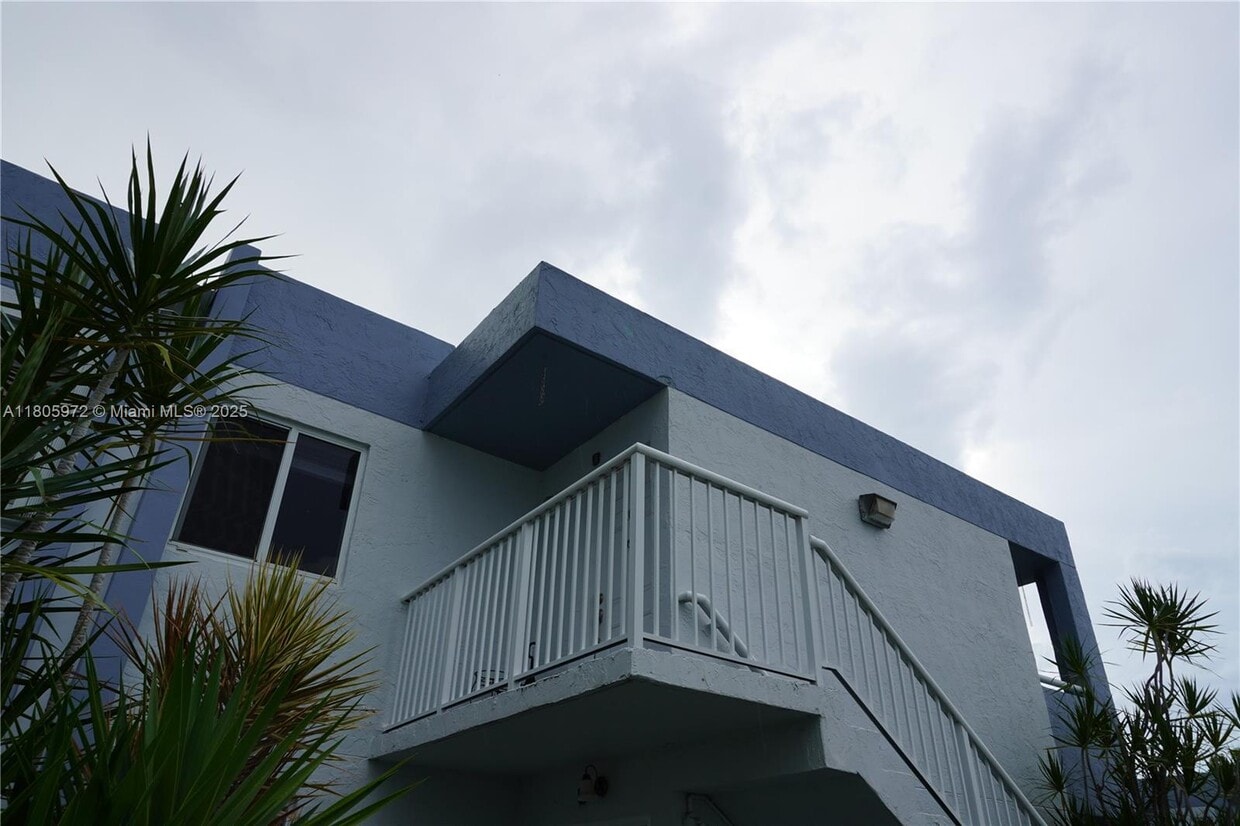 Building Photo - 6225 SW 131st Ct