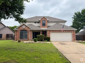 Building Photo - 104 N Bluebonnet Cir
