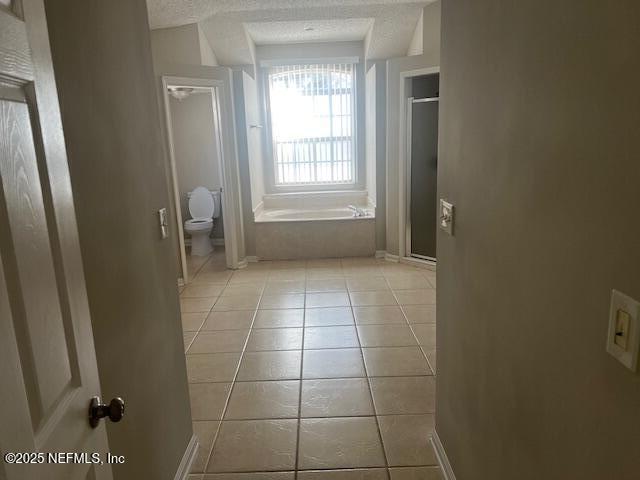 Foto del edificio - 2122 Knottingham Trace Ln