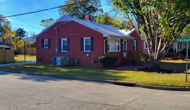 Foto del edificio - 801 Paul St