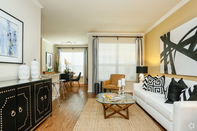 Interior Photo - 7970 Grand