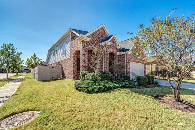 Foto del edificio - 24931 Blue Mountain Park Ln