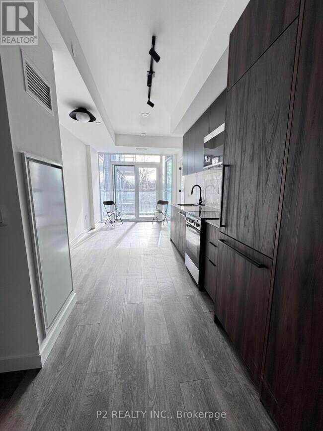 Photo du bâtiment - 1635 Military Trail