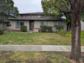Building Photo - 5883 El Zuparko Dr