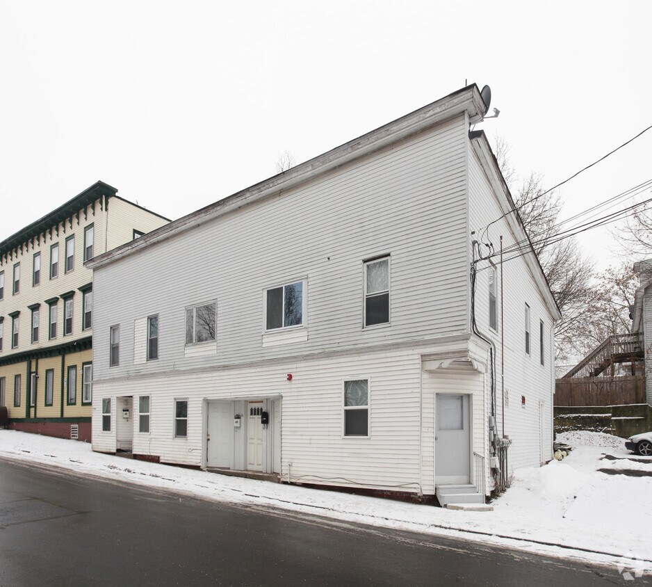 Building Photo - 42-50 Asnuntuck St