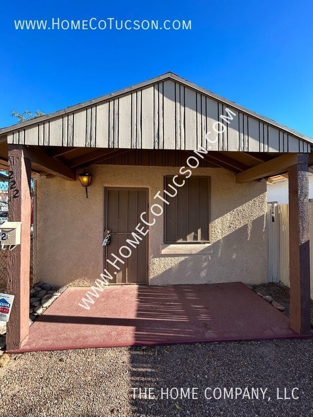 Primary Photo - 222 E 4th Street- **Coming Soon: Stand-Alo...