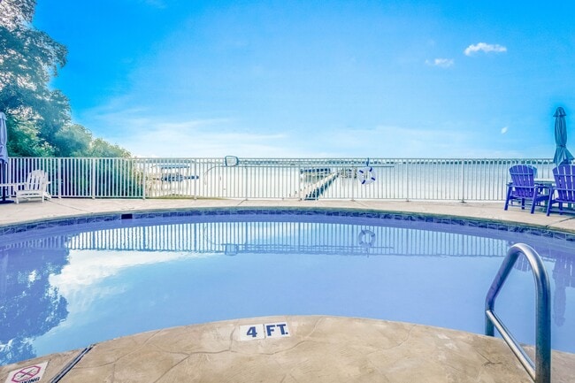 Building Photo - 1409 US-98