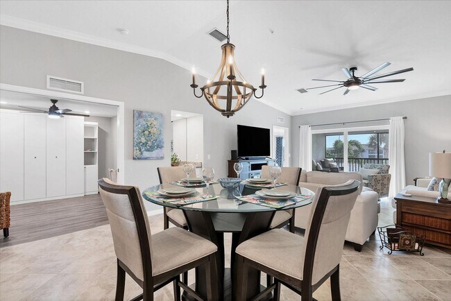 Building Photo - 14060 Heritage Landing Blvd