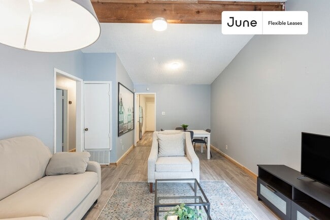 Foto del edificio - 5402 Brompton Cir
