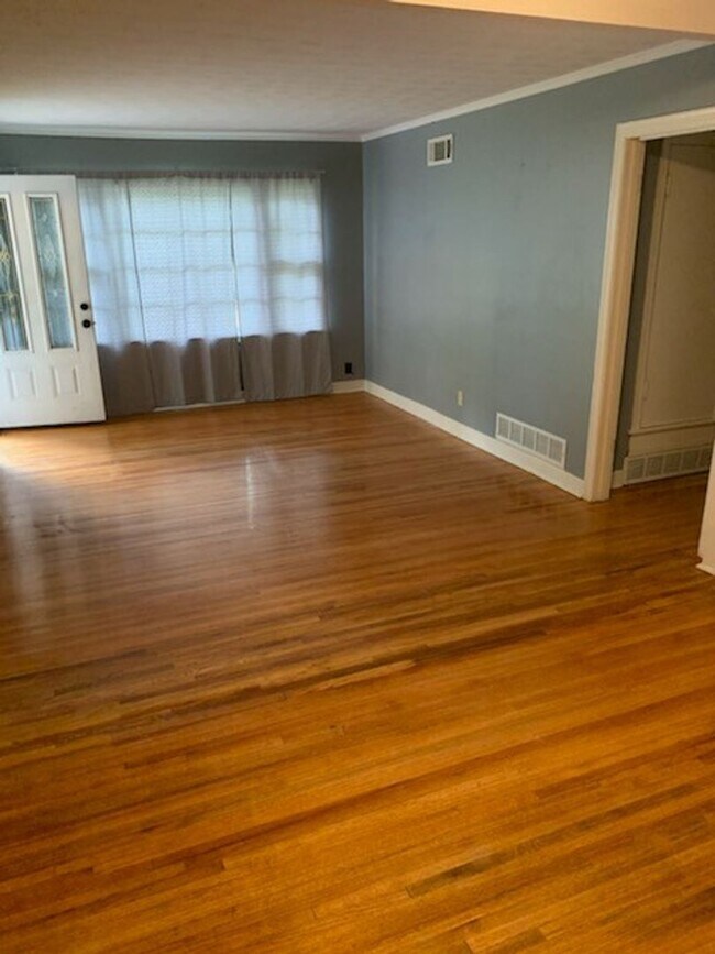 Foto del edificio - 4516 E Dearing Rd