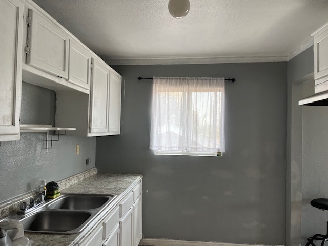 Kitchen - 355 E 56th St