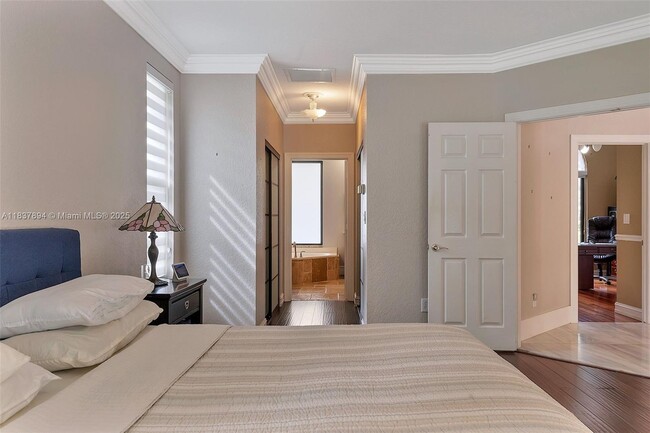 Building Photo - 3500 Fairfax Ln