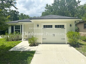 Building Photo - 2277 Hartridge St