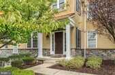 Primary Photo - 110 Carriage Ct