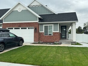 Building Photo - 564 Fashion Creek Ct