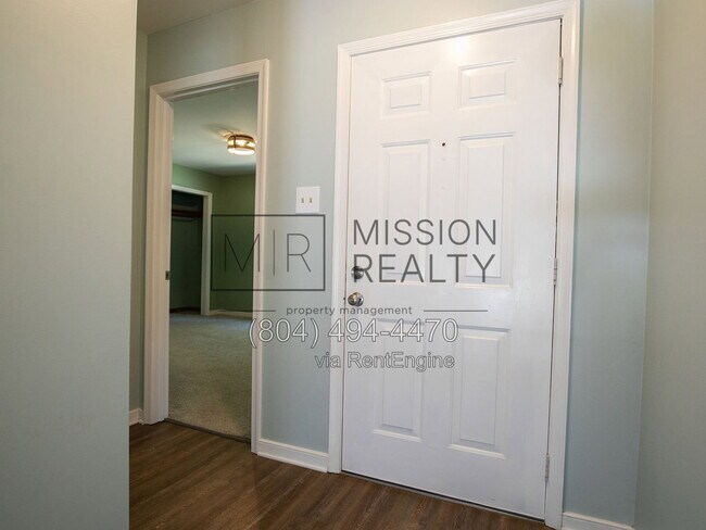 Foto del edificio - 7750 Robinwood Dr