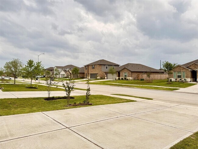 Building Photo - 6415 Brazos Trl Dr