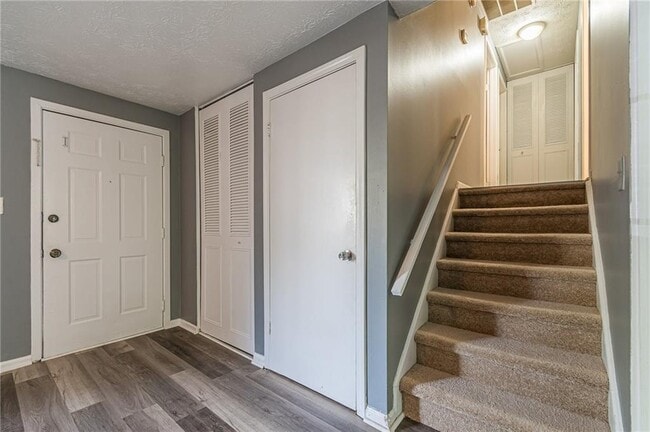 Foto del edificio - 806 Houndstooth Trail NW