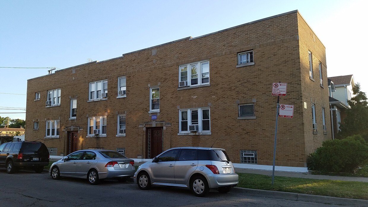 3214 N. Linder Ave. - 3214 N Linder Ave