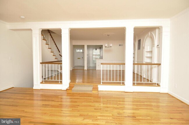 Building Photo - 5133 Westbard Ave