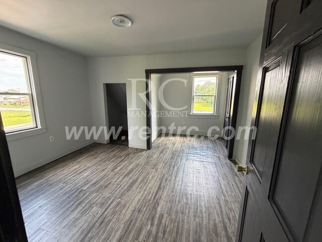 Building Photo - 503 FRANKLIN-
