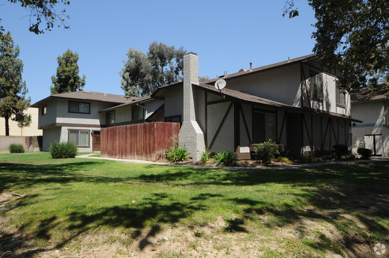 Primary Photo - 249 Grayson Way