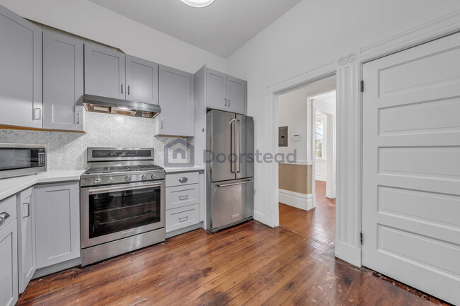 Building Photo - 607A Shotwell St