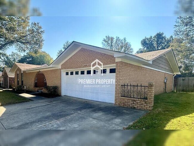 Foto del edificio - 5257 Longmeadow Dr