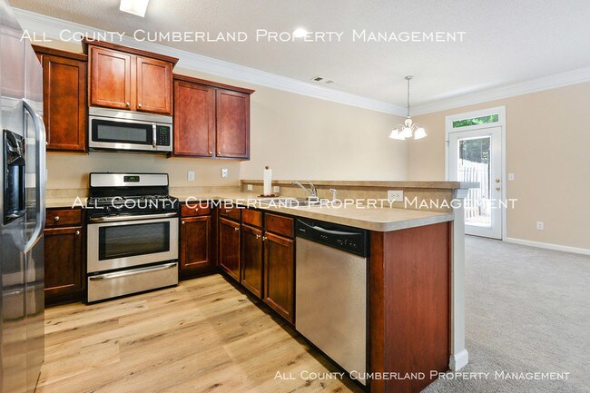 Foto del edificio - 3B/2.5BA STUNNING TOWNHOME IN AUSTELL!!!